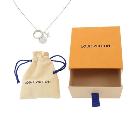 collar louis vuitton|collier alphabet louis vuitton.